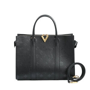 Louis Vuitton Very Tote Handbag Black